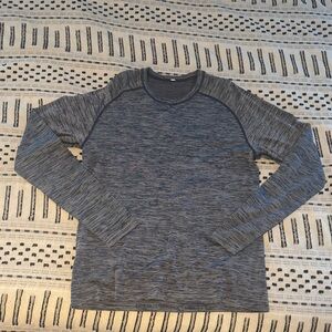 lululemon athletica Men's Heathered Navy Blue Metal Vent Tech Long Sleeve Tee